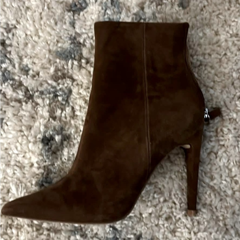 STEVE MADDEN HALENA ANKLE BOOT